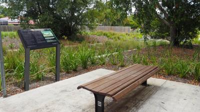 LIM_Fauna_Flora_fig_education sign eg_2.jpg