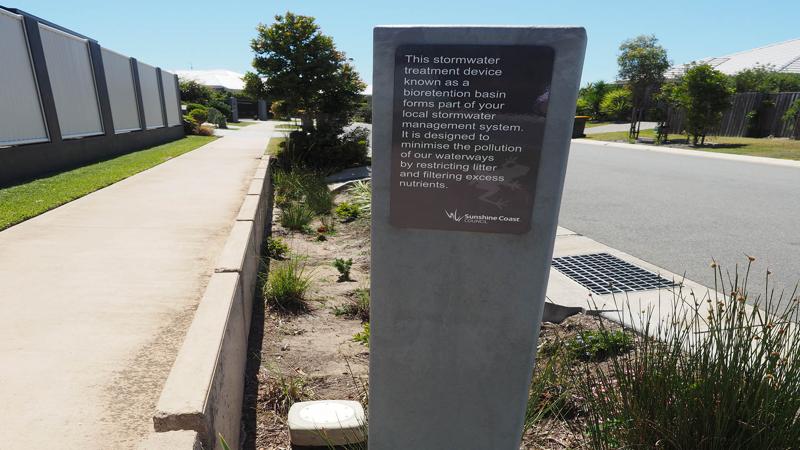 LIM_WSUD_pic_education signs_2.jpg