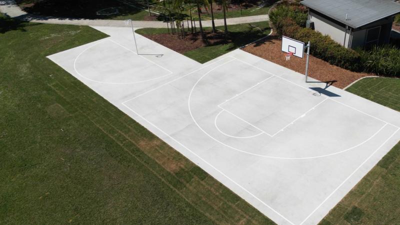 LIM_sports_games_pic_netball and basketball.jpg