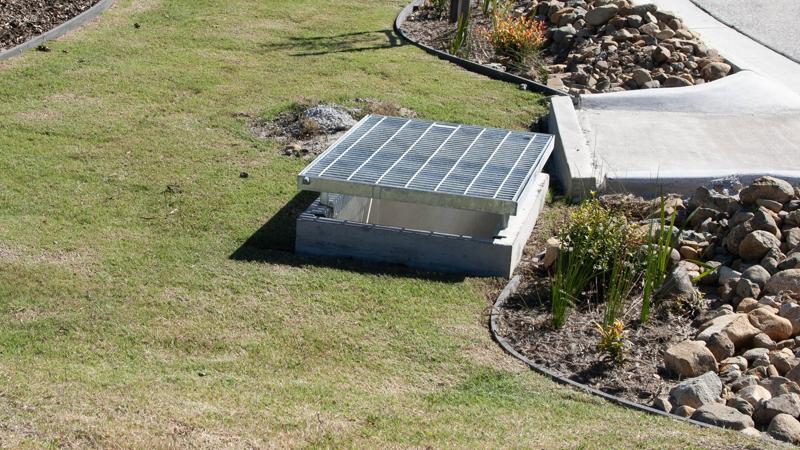 LIM_ldrainage_pic_field inlet.jpg