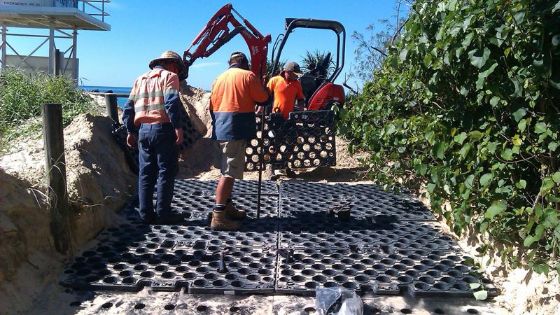 LIM_watercraft fac_pic_vehicle access system pad.jpg