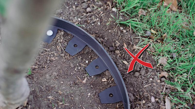 LIM_g edging_edge types_RECYCLED PLASTIC_3.jpg